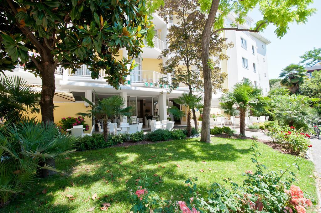 Hotel Park Spiaggia グラード エクステリア 写真